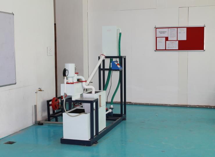 Glocal School of Science & Technology Saharanpur Labs and Library photo 6